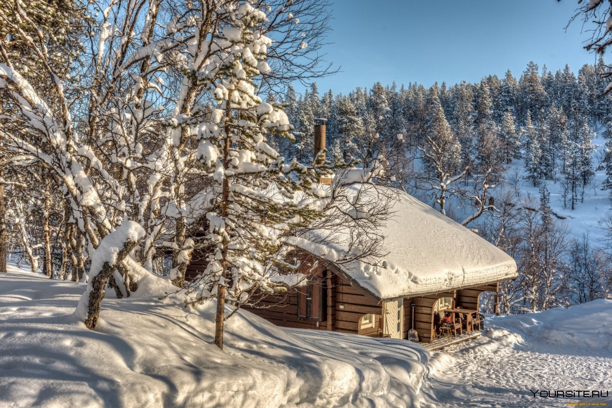 Заснеженный домик