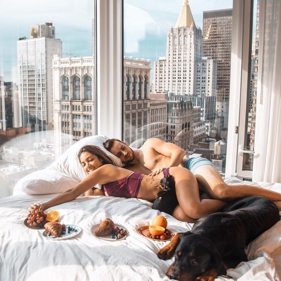 Девушки будущего