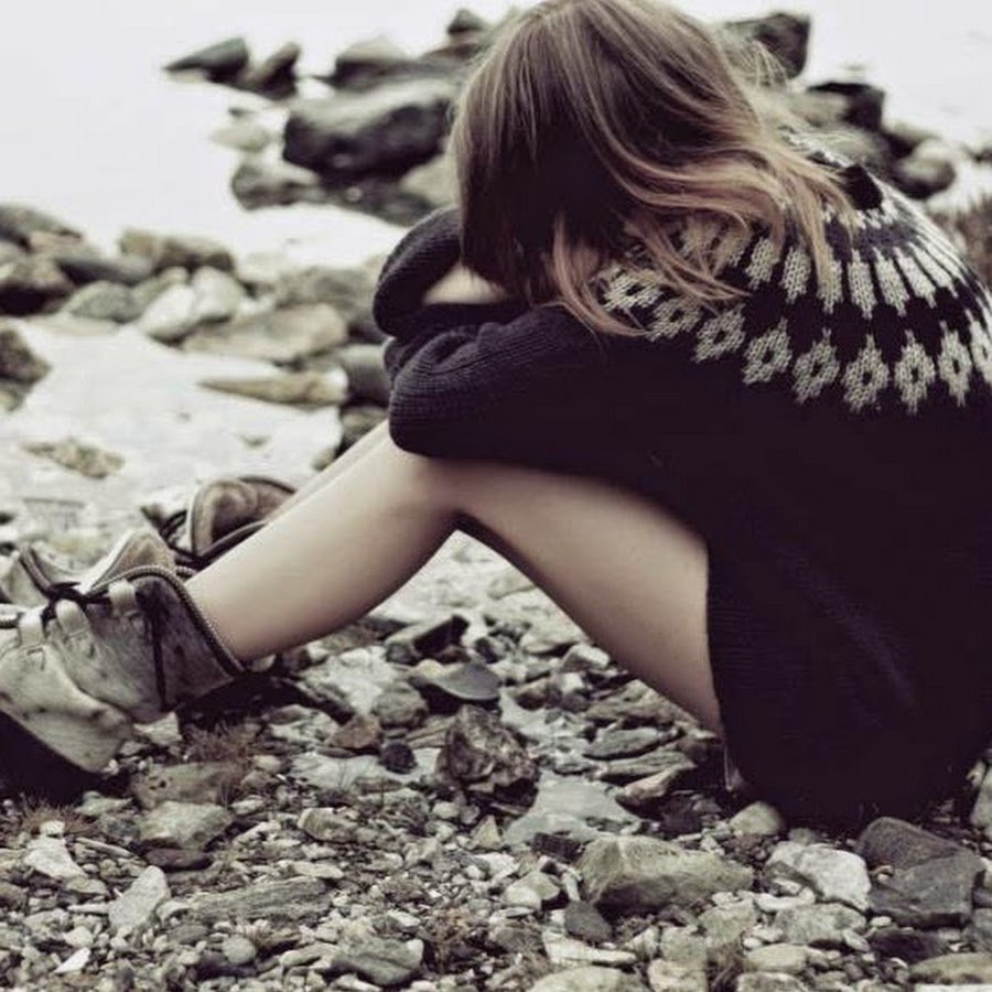 Грустная женщина