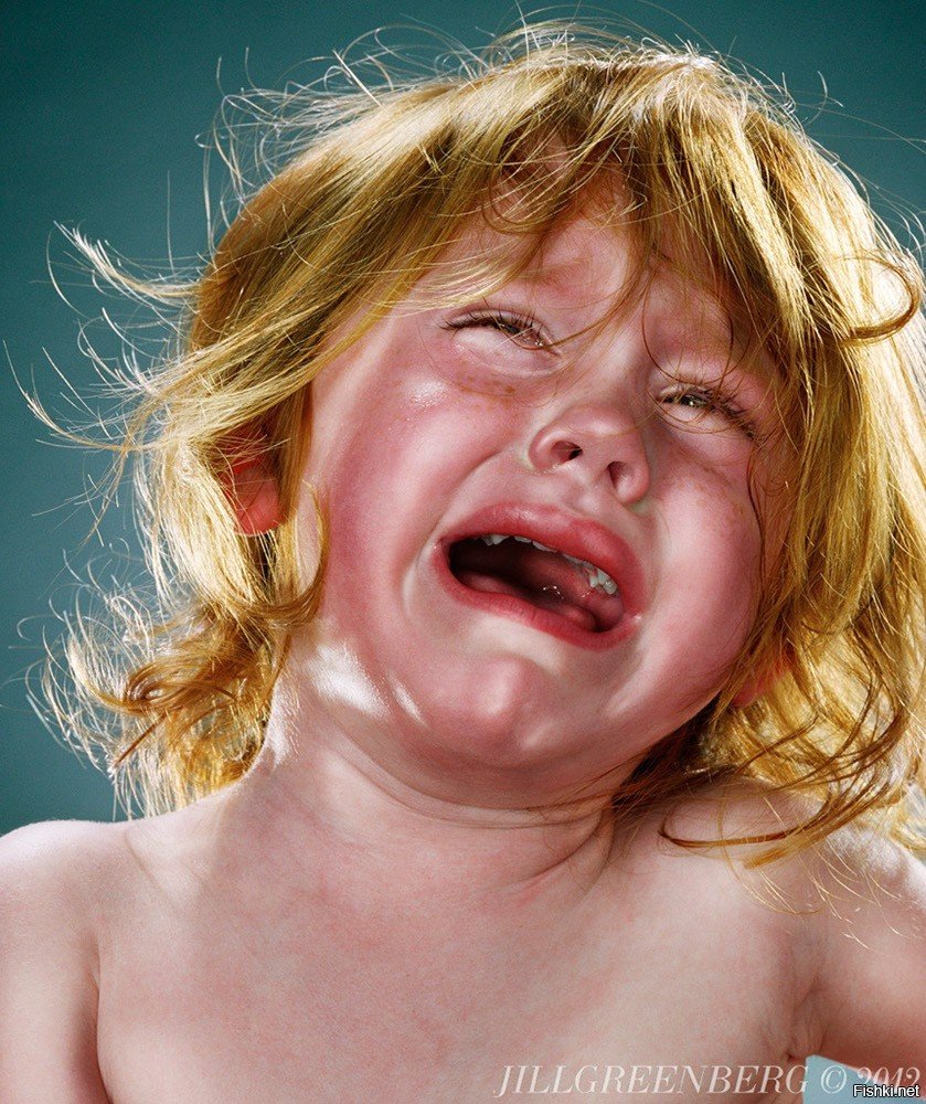 Рыдать навзрыд