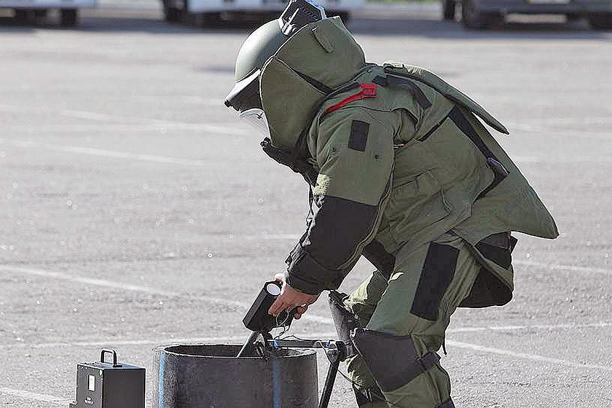 Сапер разминирование с4