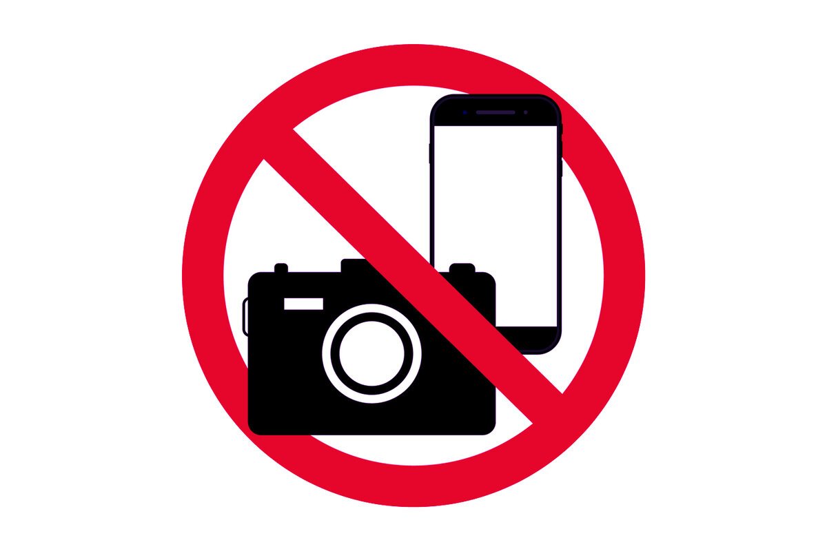 Зачеркнутая девушка