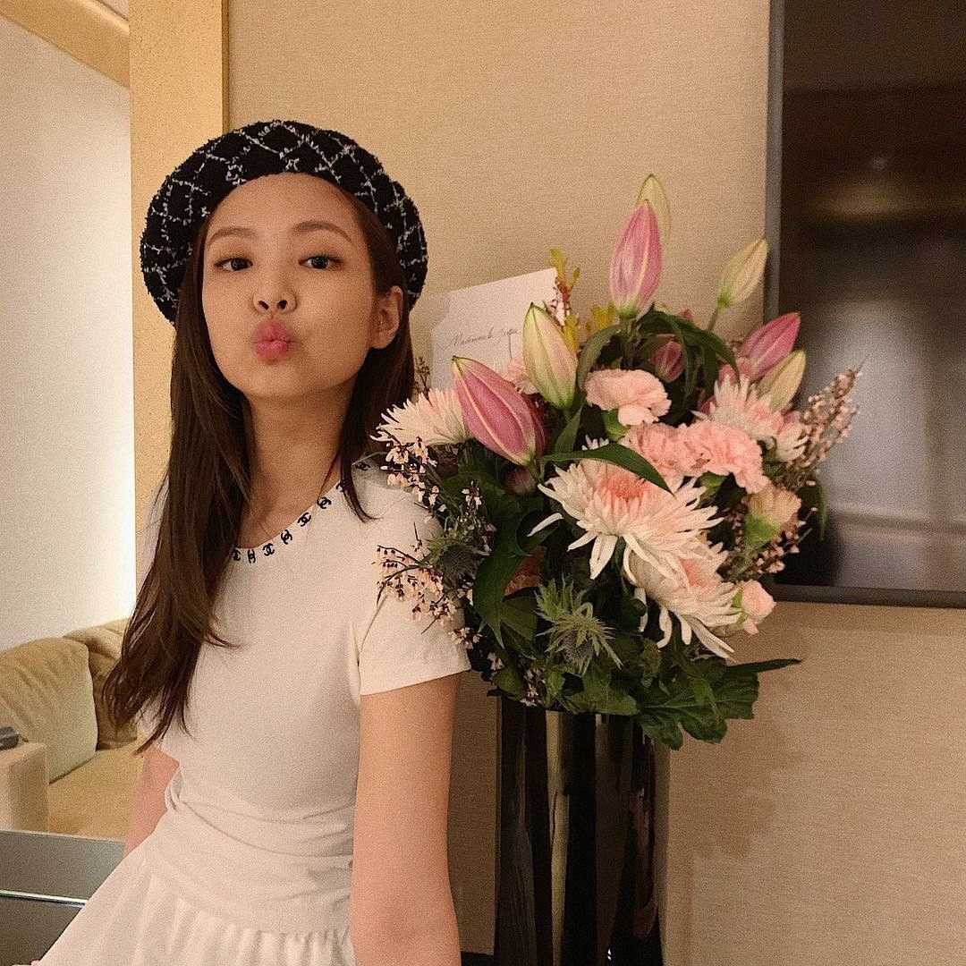 BLACKPINK Дженни 2021