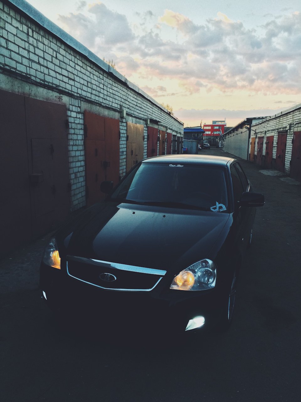 Оперскаие машины с закатом