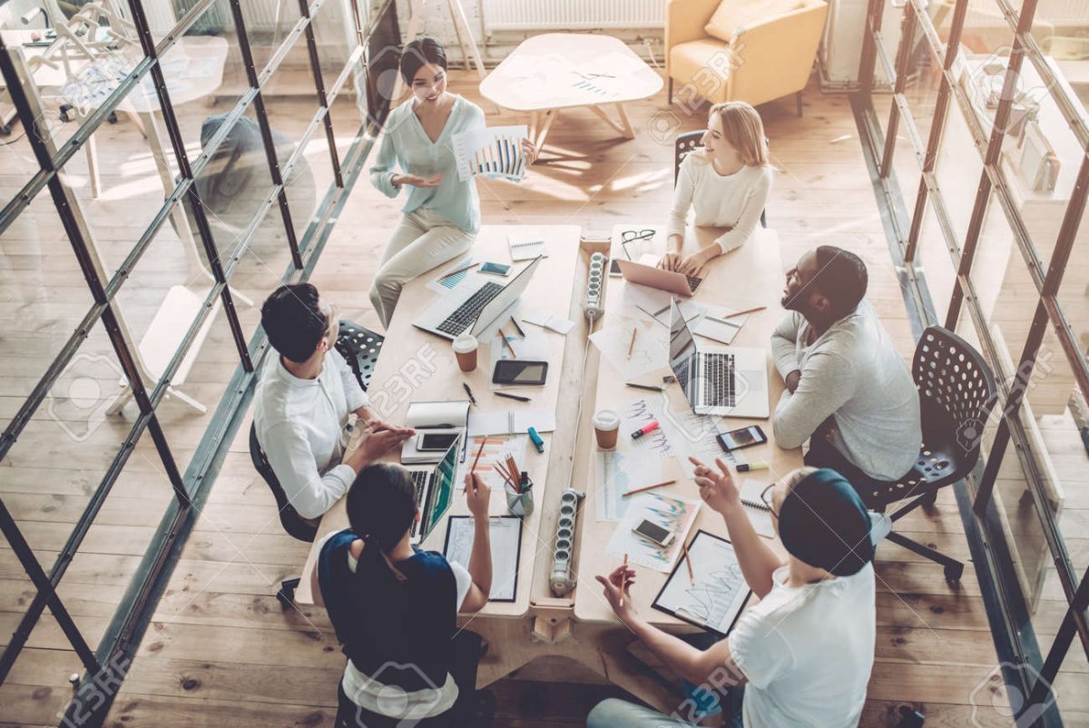 Деловая фотосессия на улице