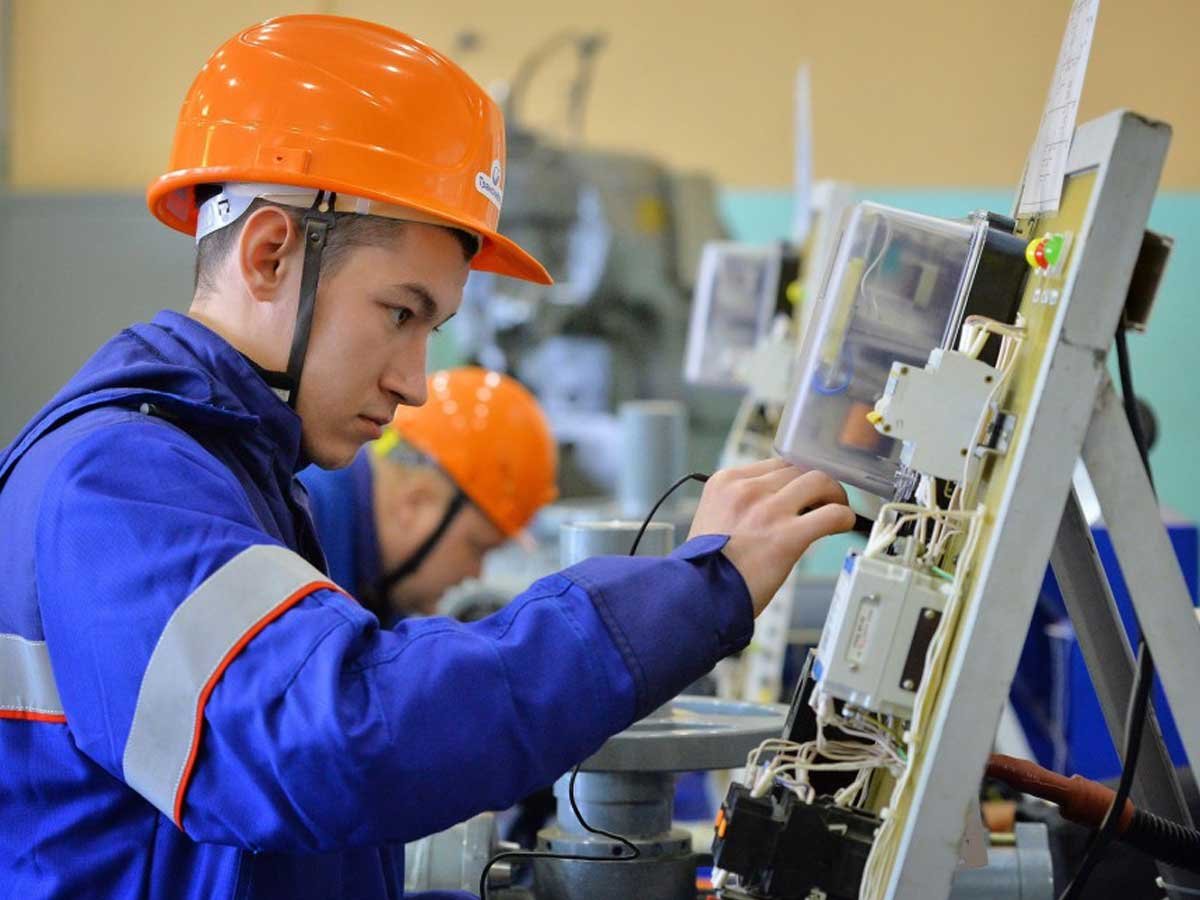 Слесари в Чебоксары на сборку б/у тракторов адрес