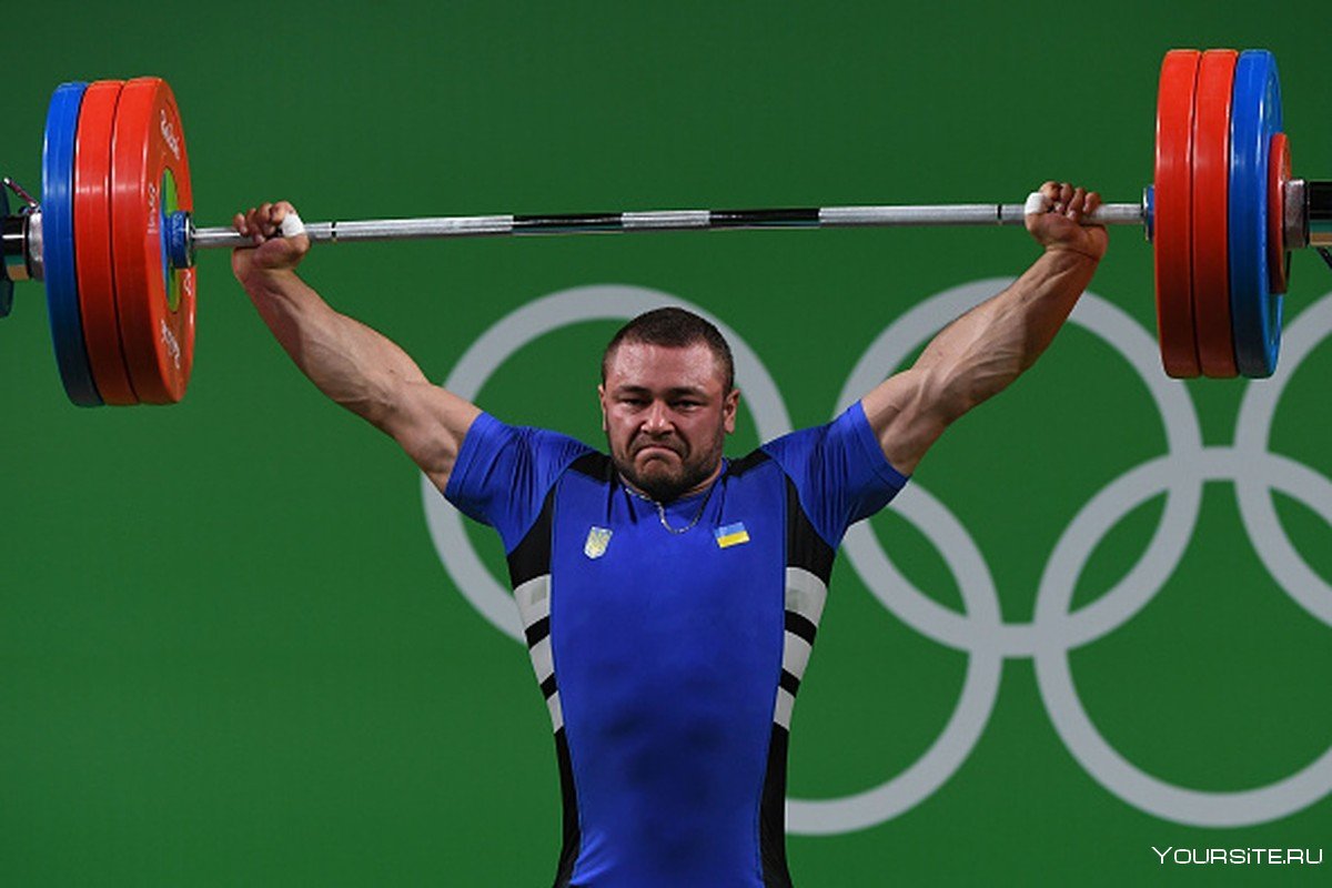 Штангист Амир Азизов