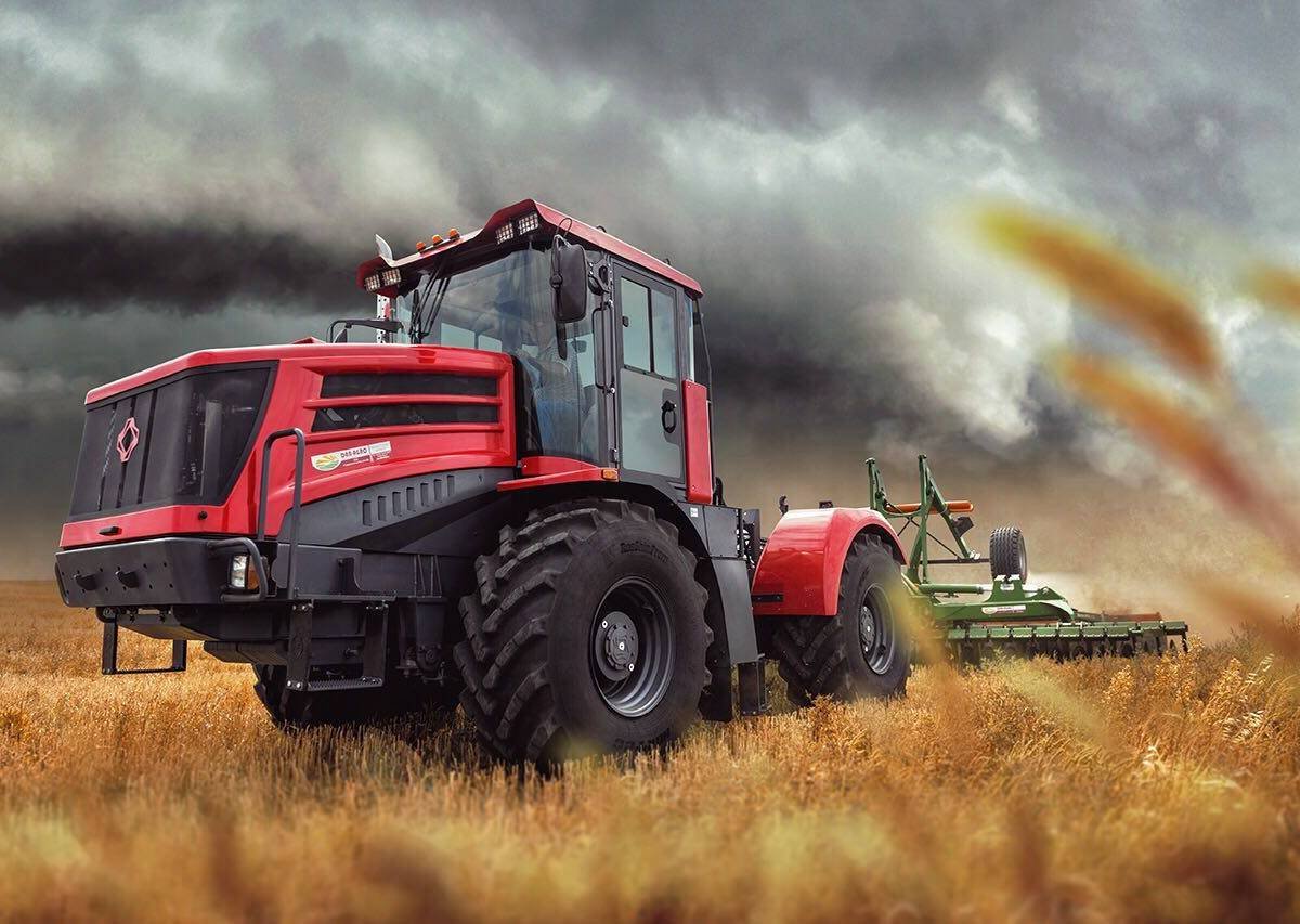 Трактор k-701 Кировец