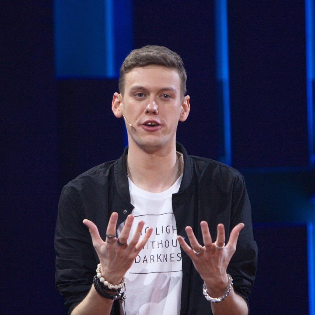 Антон Шастун камеди батл 2013