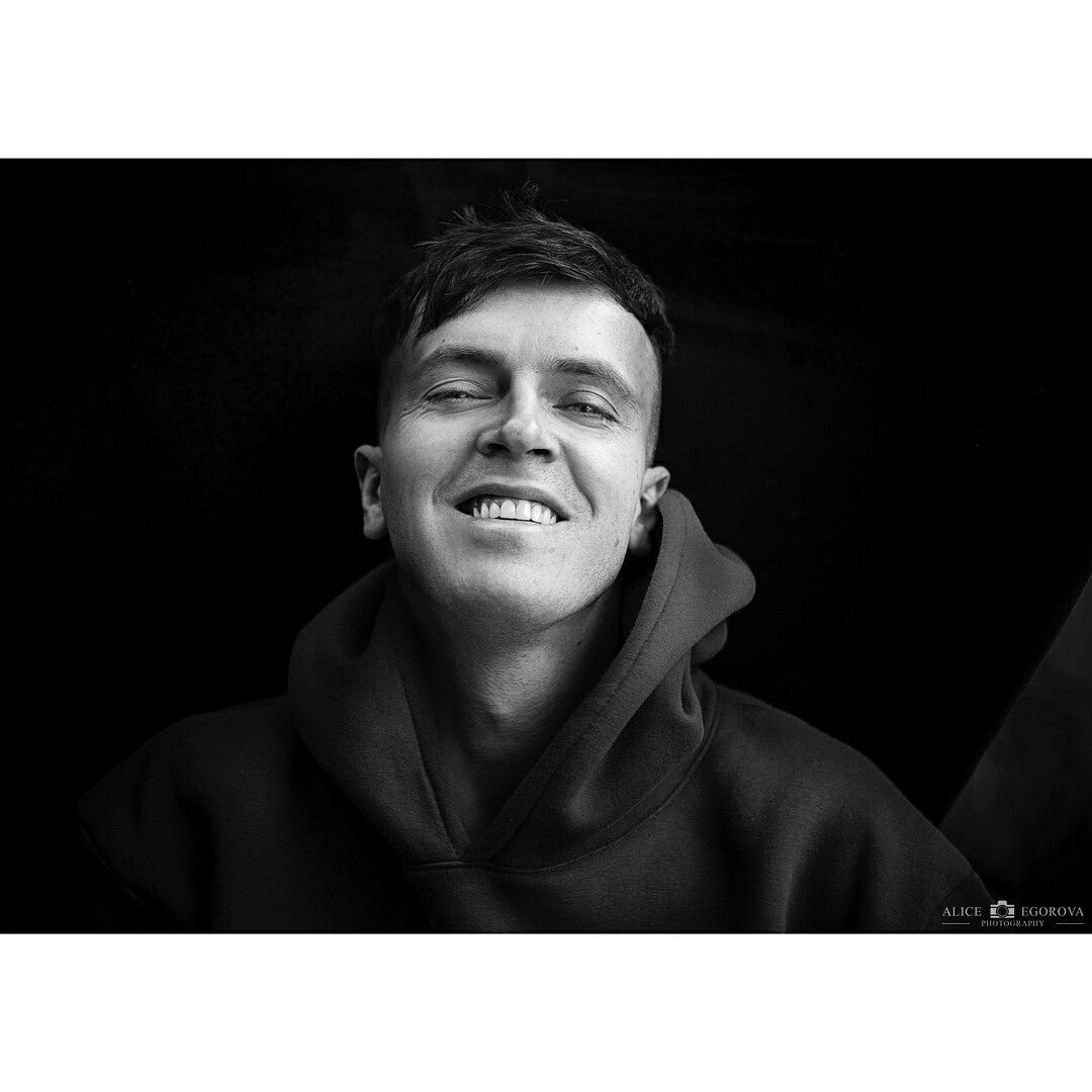 Арсений Попов