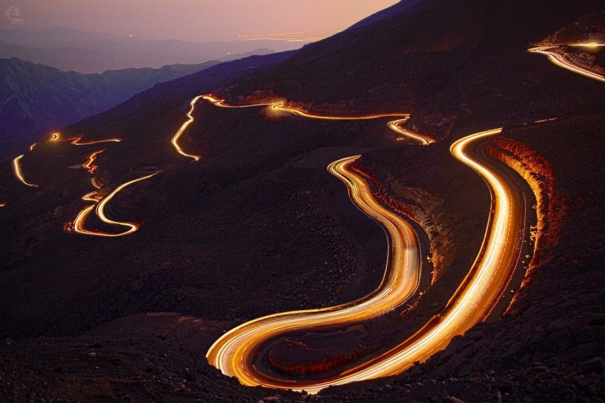 Горные дороги Японии Акина ночью