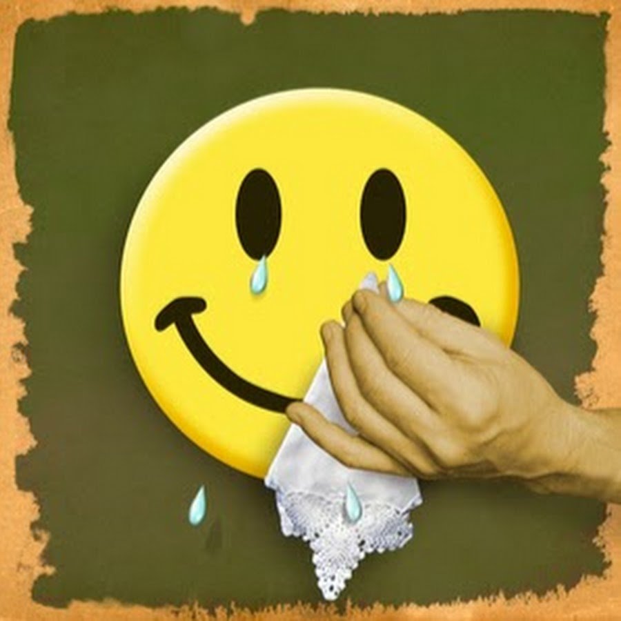 Улыбка девушки черно белое