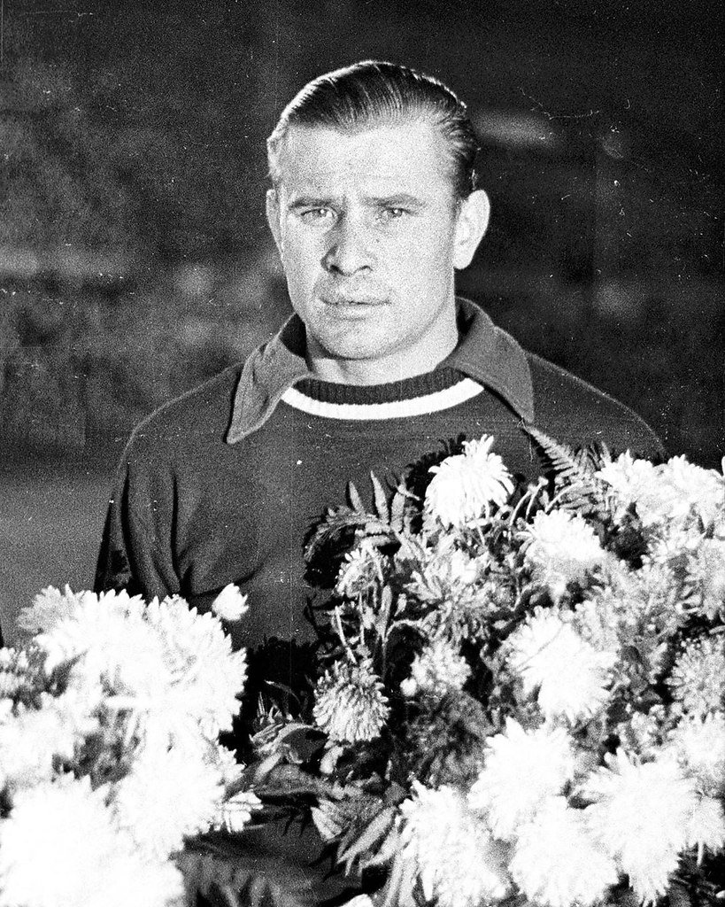 Лев Яшин Таганская