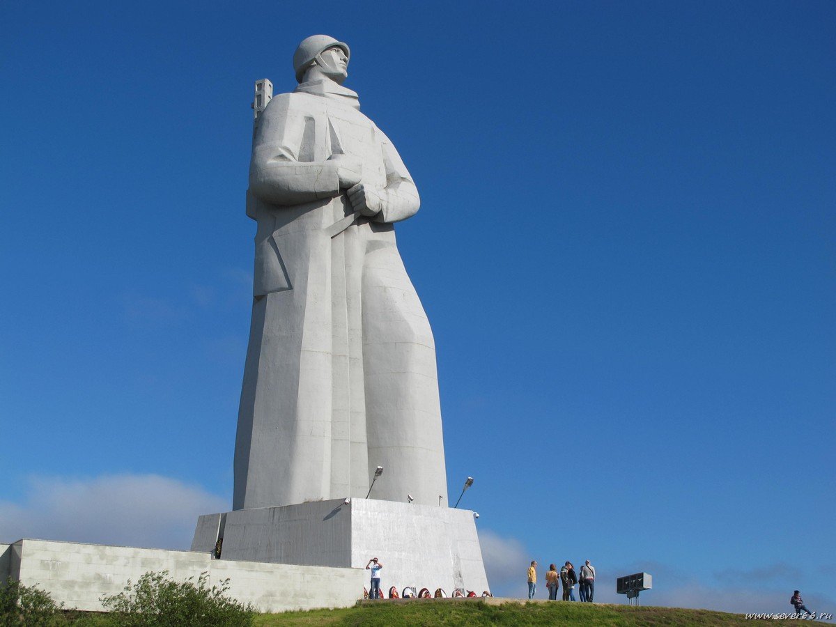 Мемориал защитникам Заполярья в Мурманске