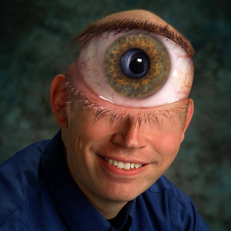 Огромные глаза