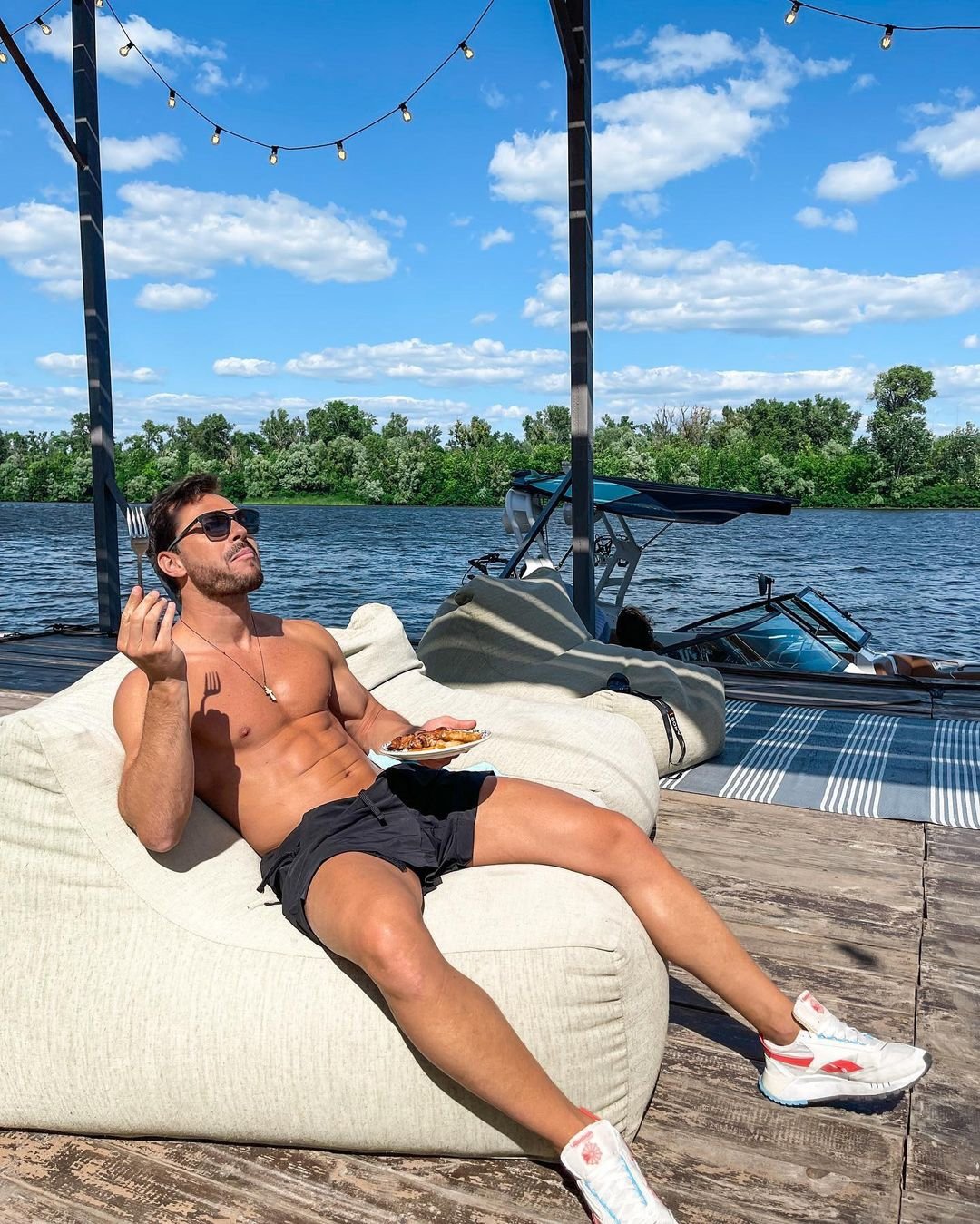 Настя Мельник