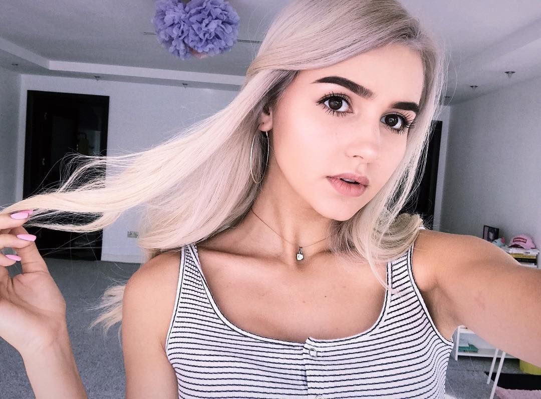 Челси Миллер плюс сайз