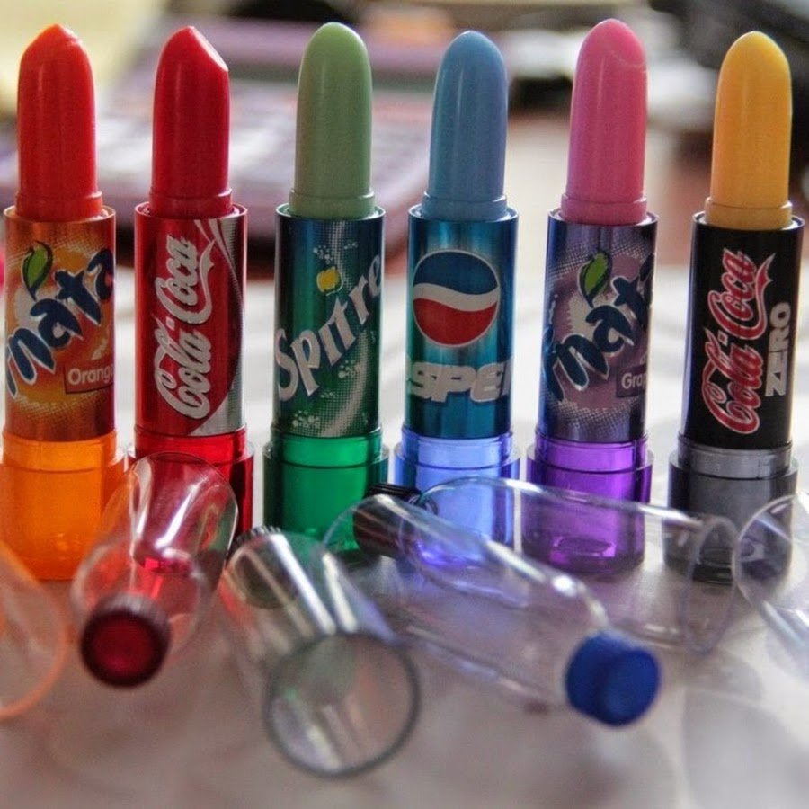 Суперустойчивая губная помада эйвон