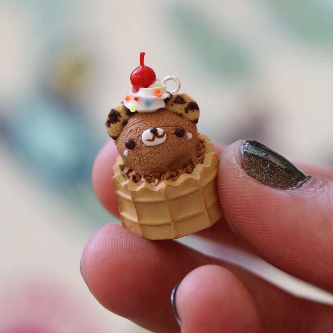 Миниатюрные фигурки из глины