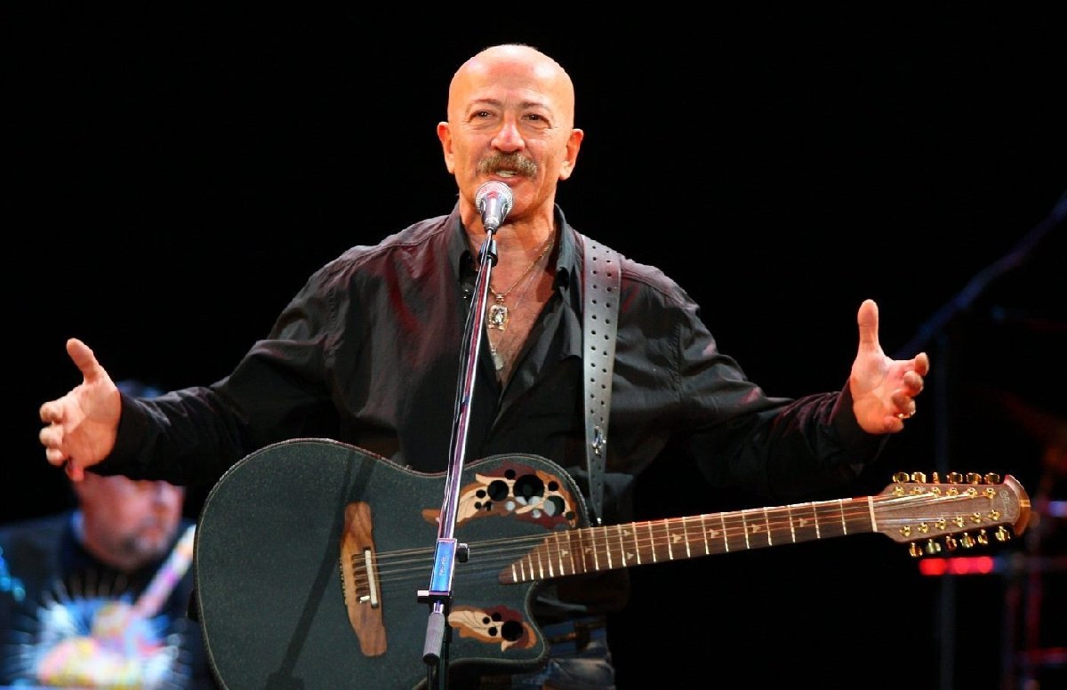 Александр Розенбаум