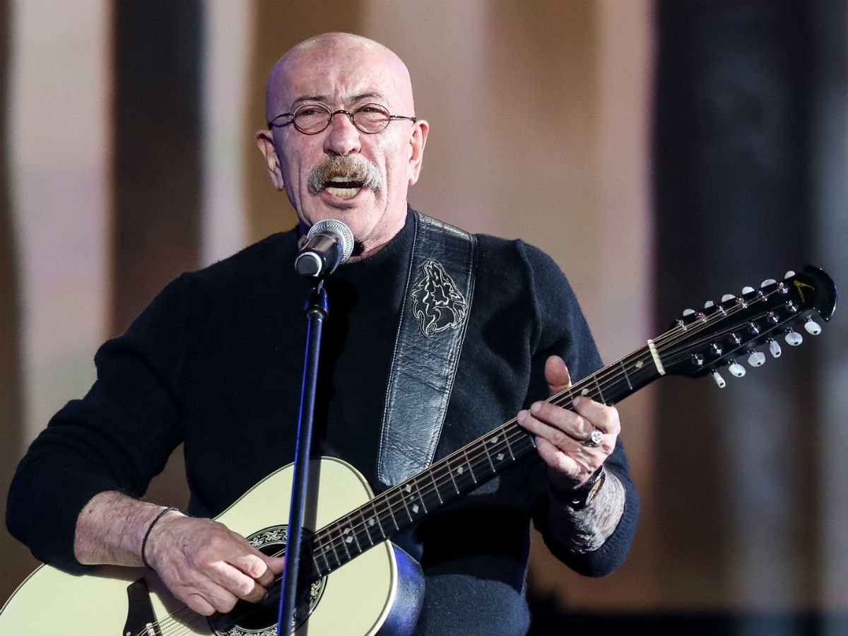 Александр Розенбаум