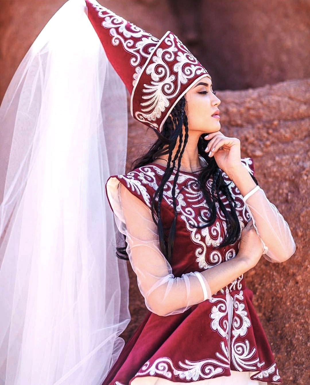 Кыргызский национальный головные уборы шокуло