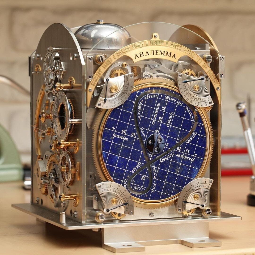 Старинная часовая мастерская