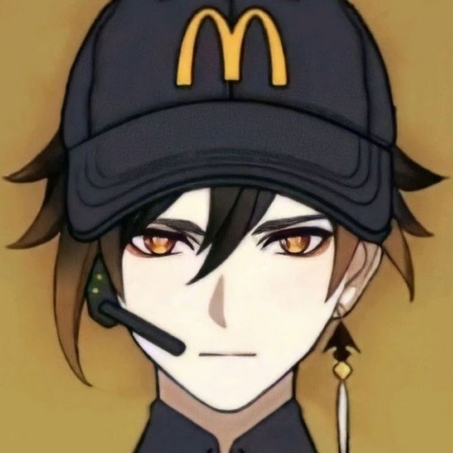 Парень в капюшоне