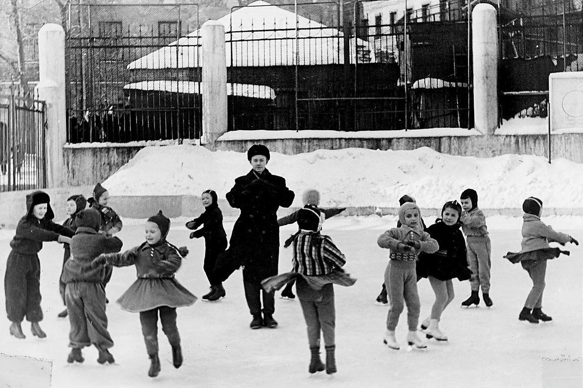 Каток на Петровке в СССР