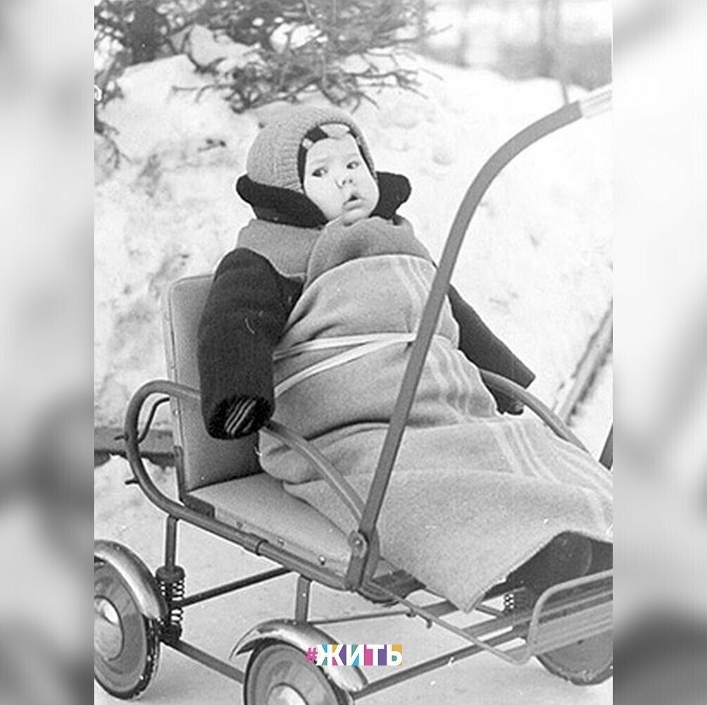 Советские дети в шубках