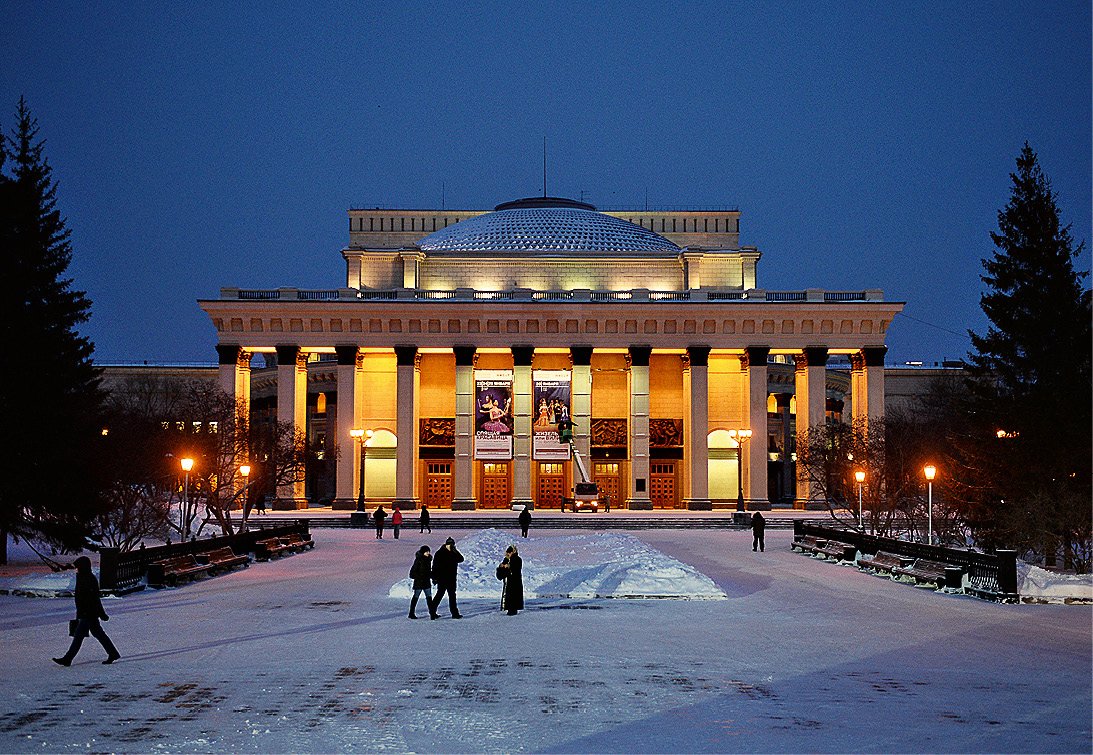 Театр оперы и балета Новосибирск рисунок