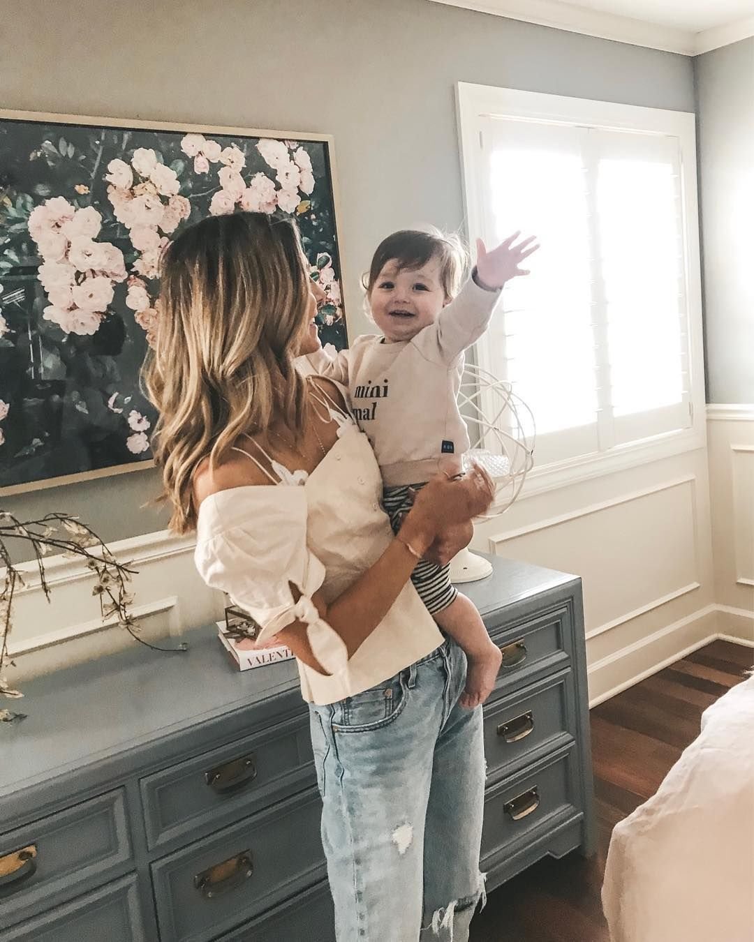 Красивая стильная семья