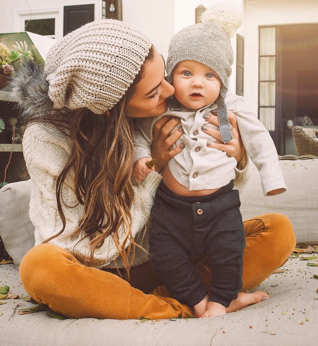 Оксана Самойлова с дочками