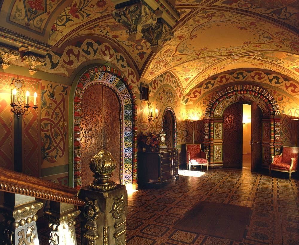 Дворец царя Алексея Михайловича в Коломенском внутри