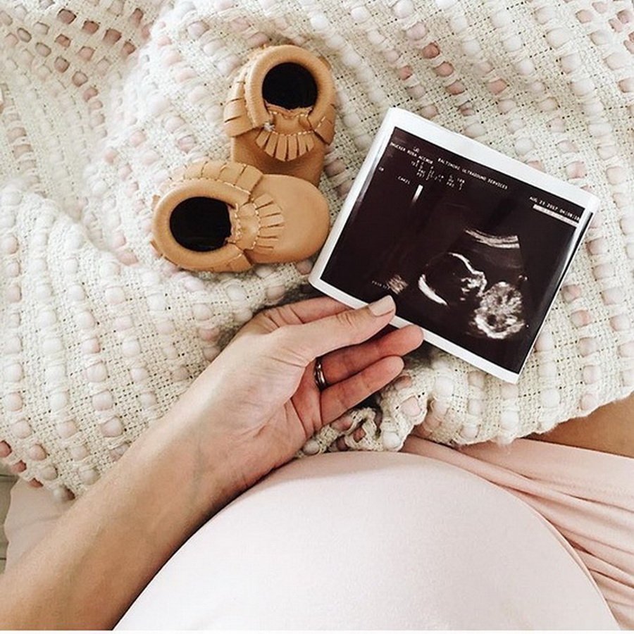 С днём рождения беременной женщине