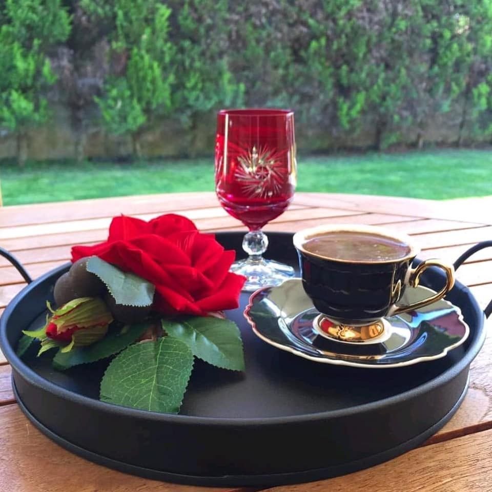 Доброе утро сударыня