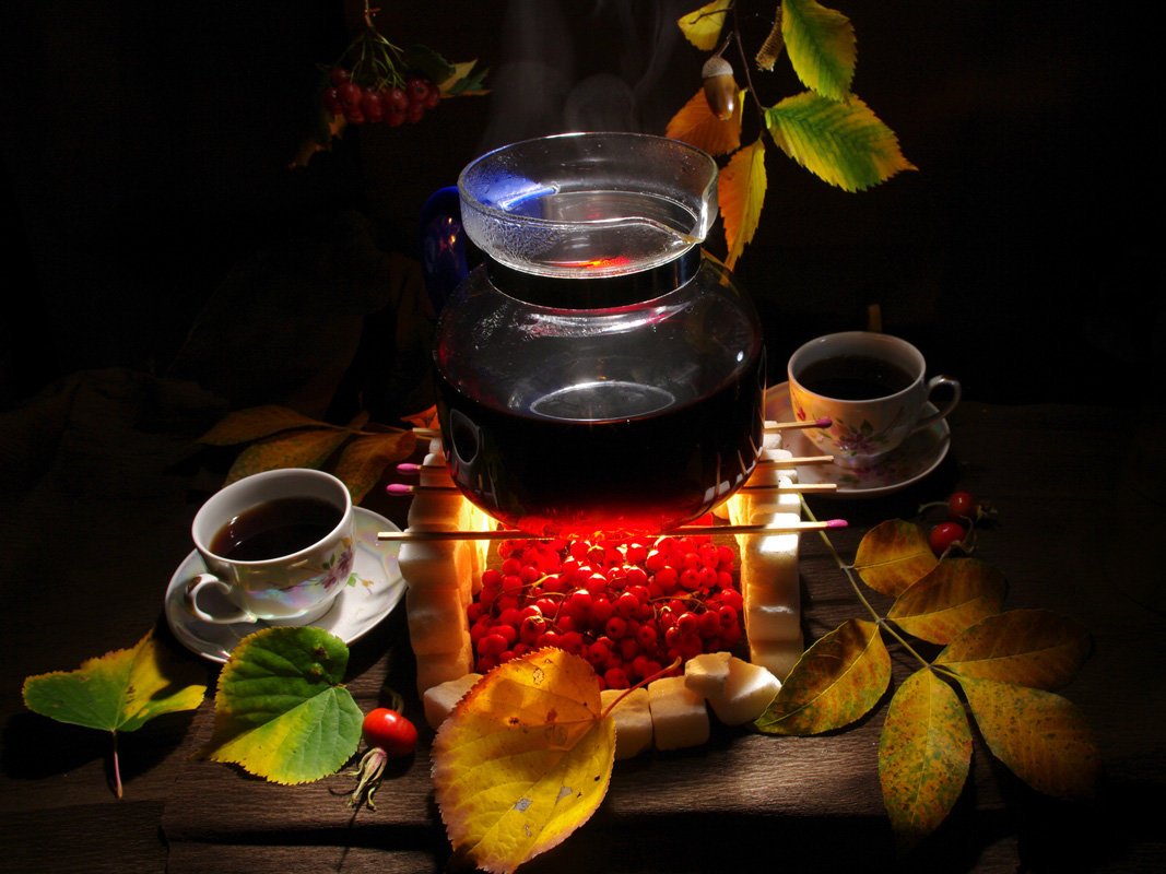 Красивый чайный стол