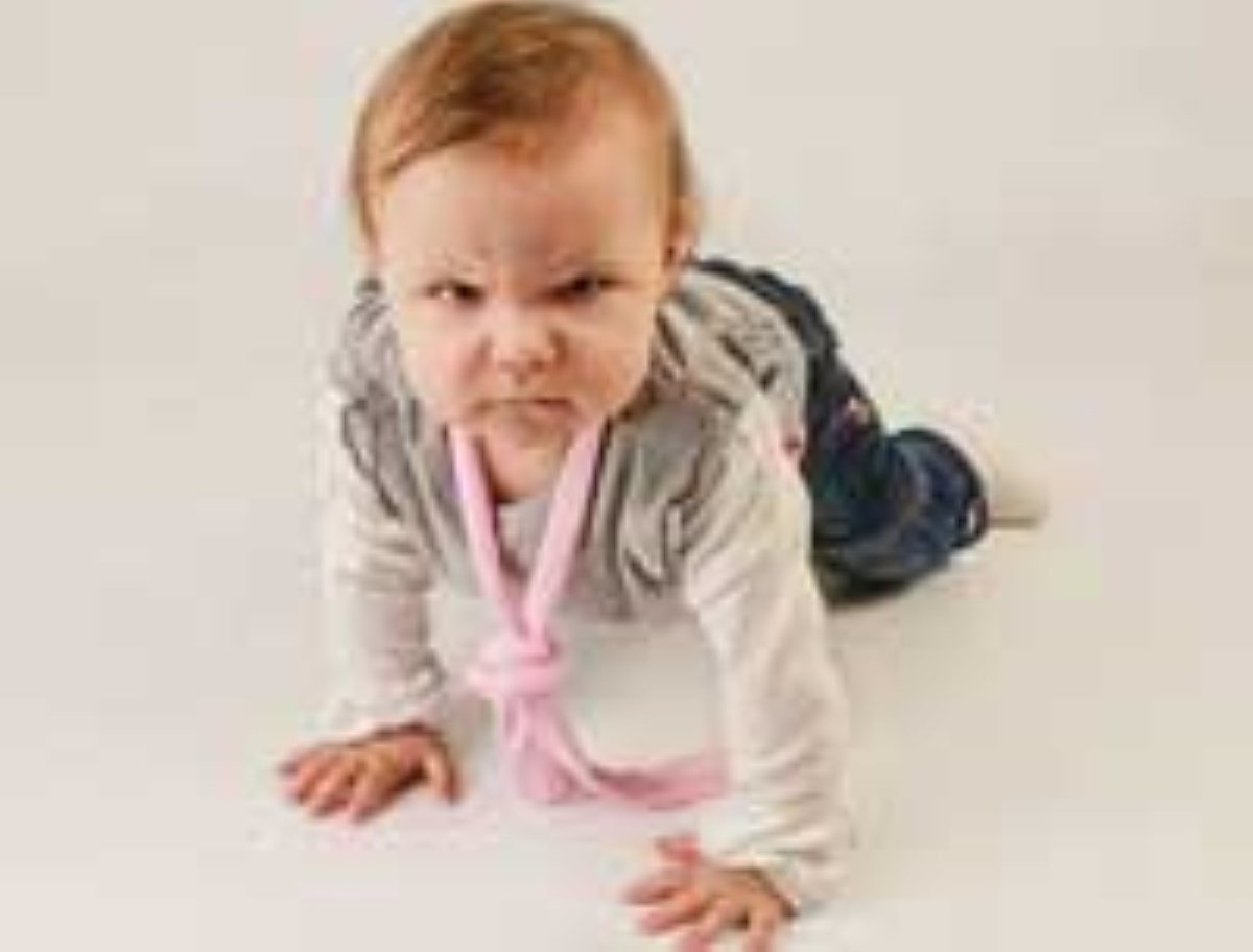 Ребенок злится