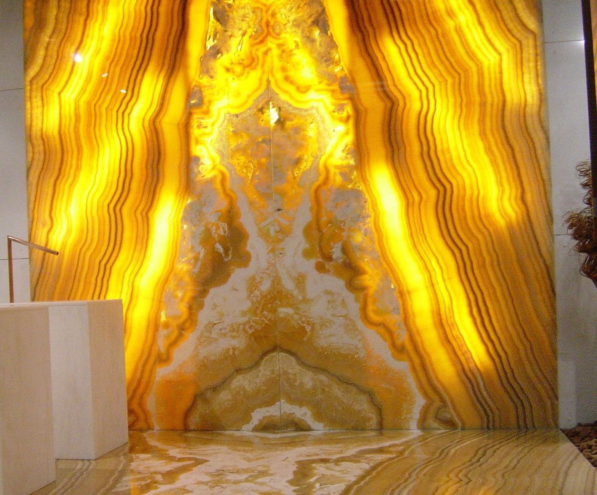 Слэб Оникс бежевый