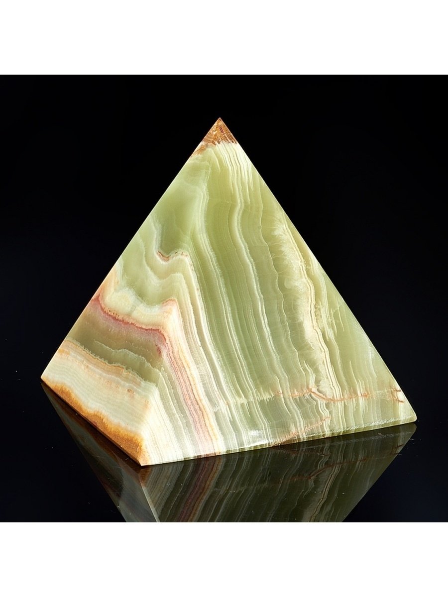 Мраморный Оникс пирамида