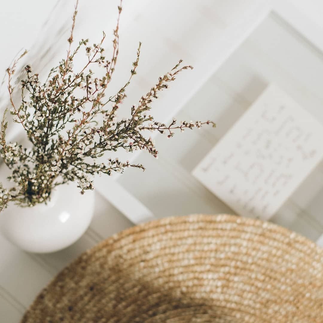 Декор бежевые растения