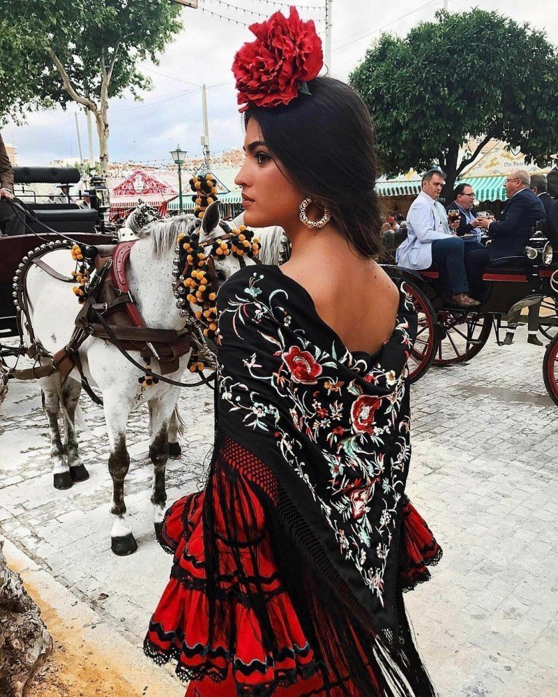 Цыганка арт