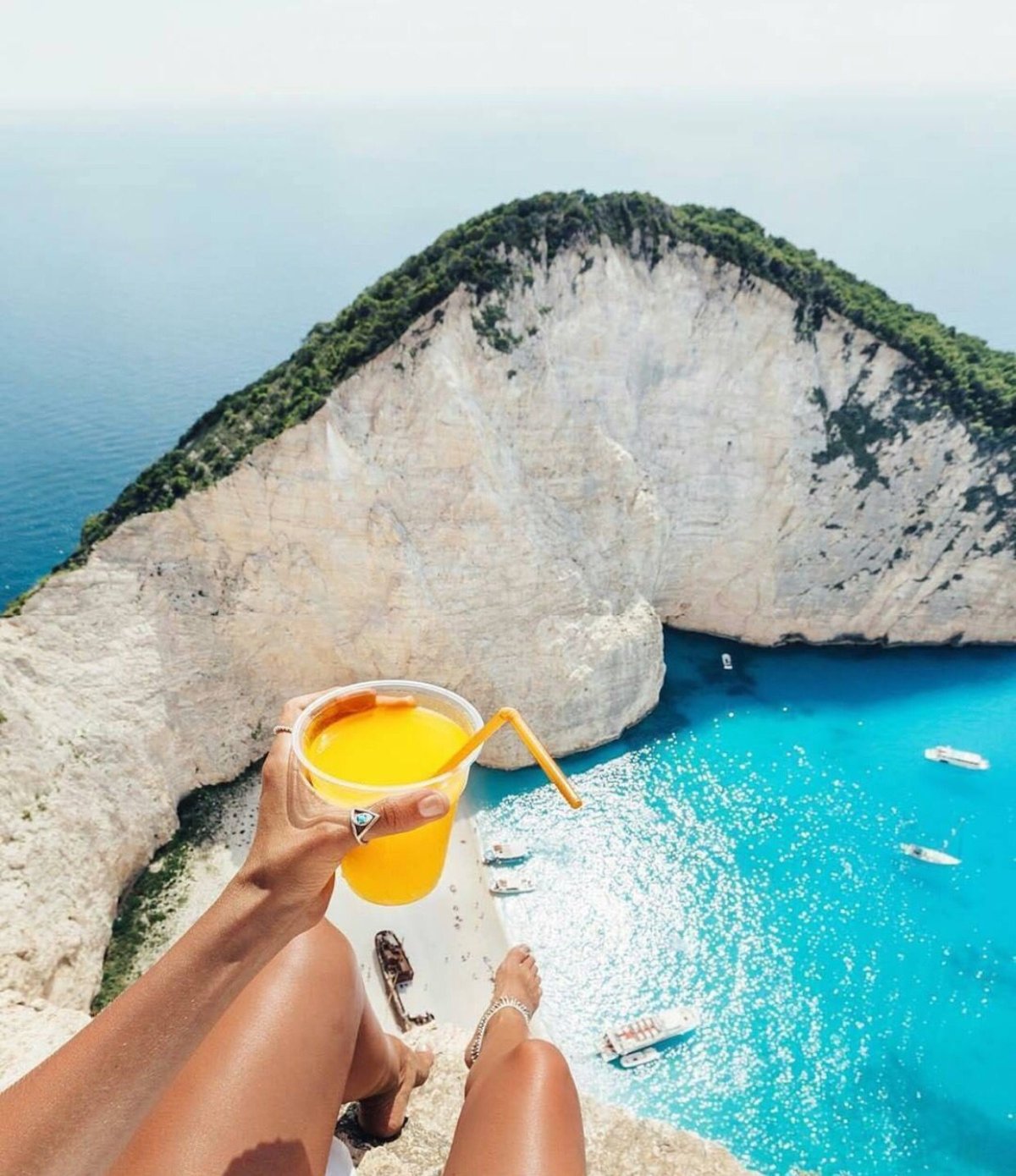 Отдыхать на море