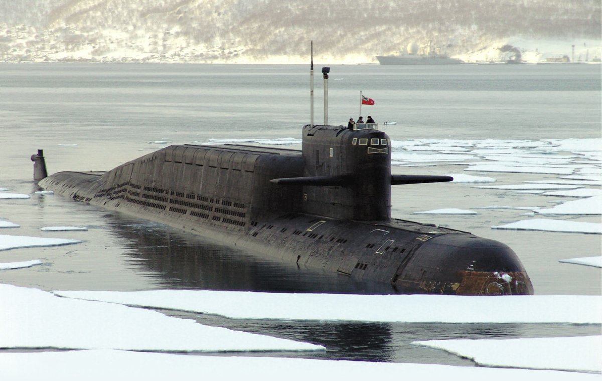 Подводная лодка 667бдр во льдах