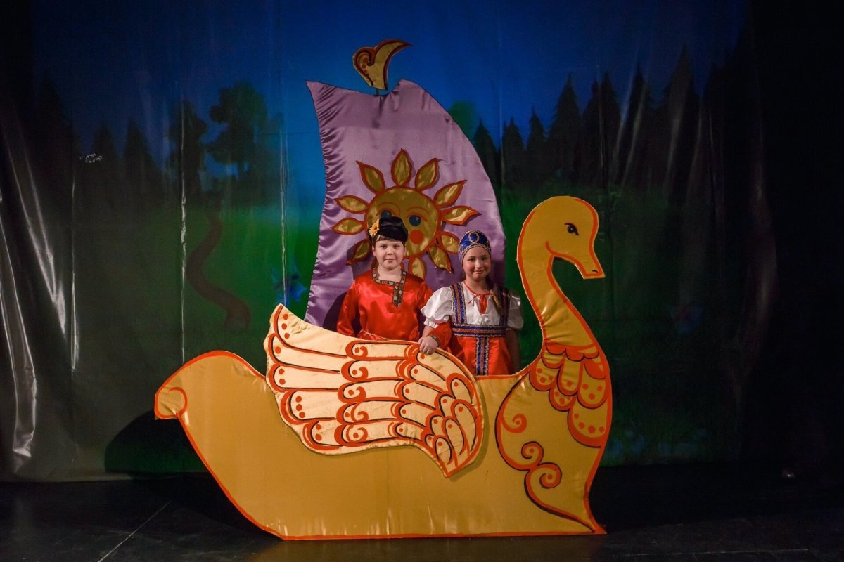 Летучий корабль из сказки