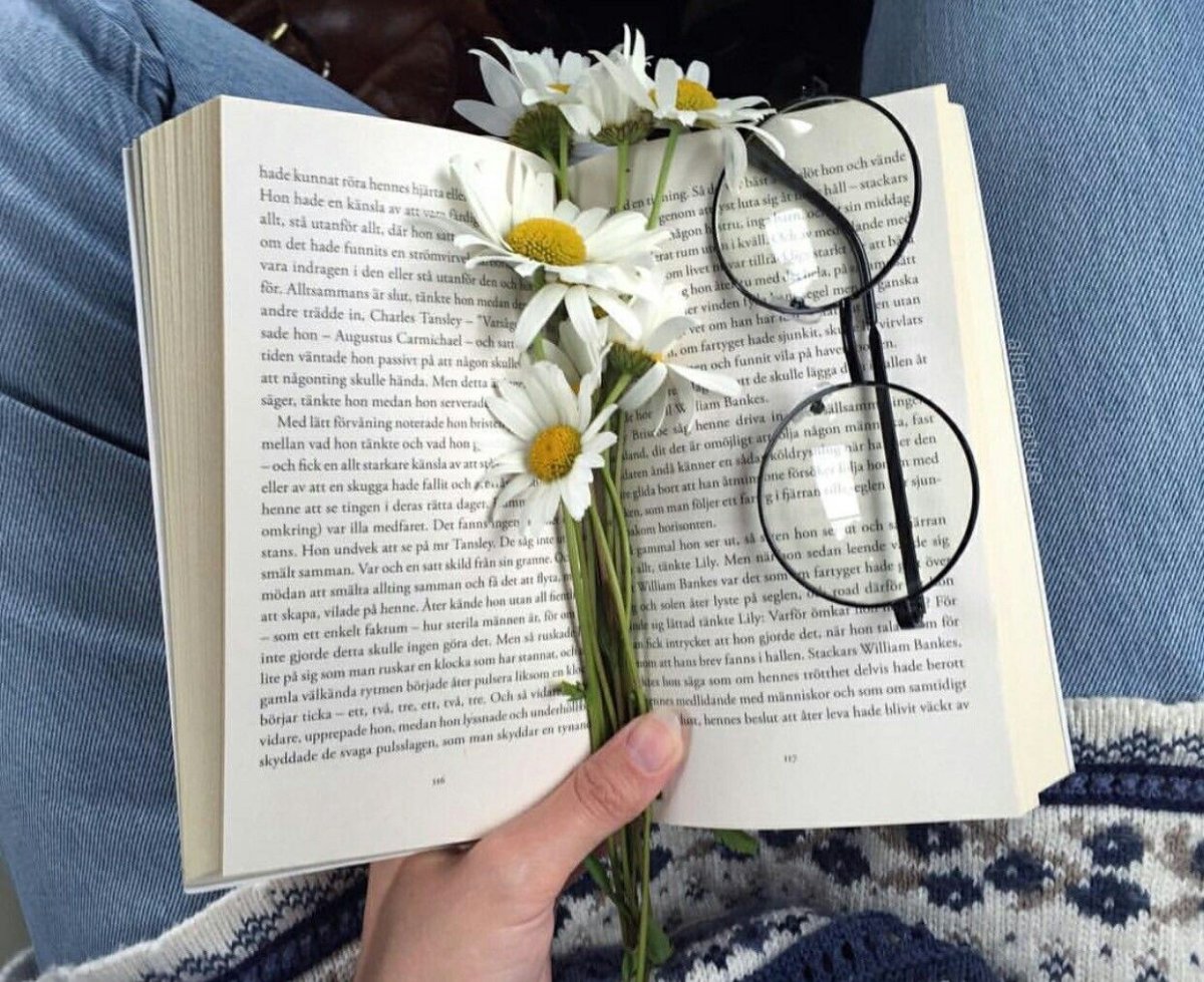 Денис Симонов художник