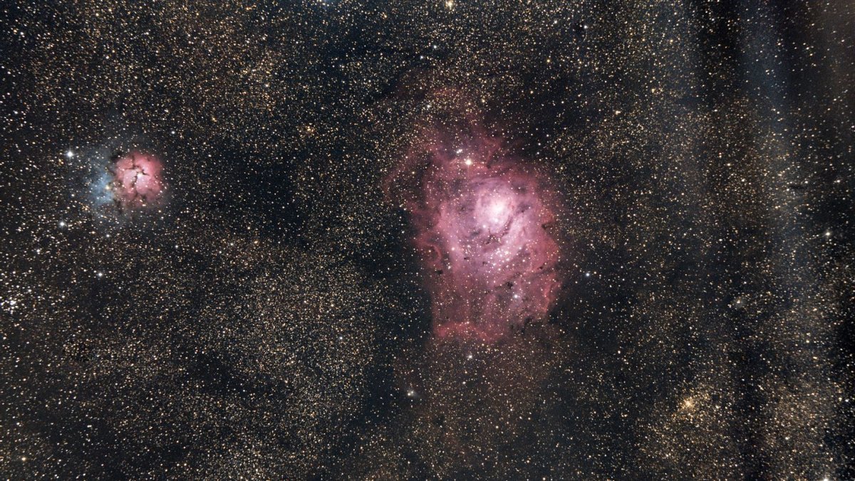 Розовая Космическая туманность