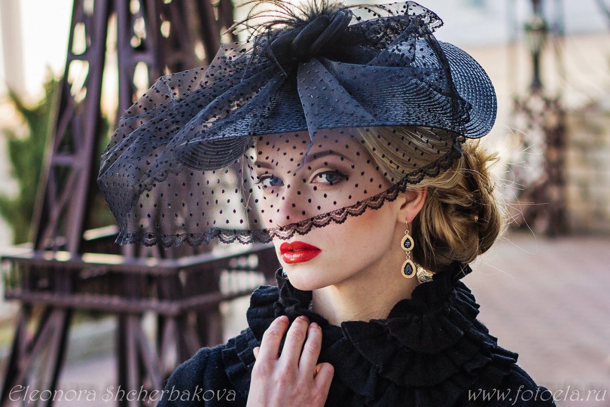 Рафаэль дама с вуалью