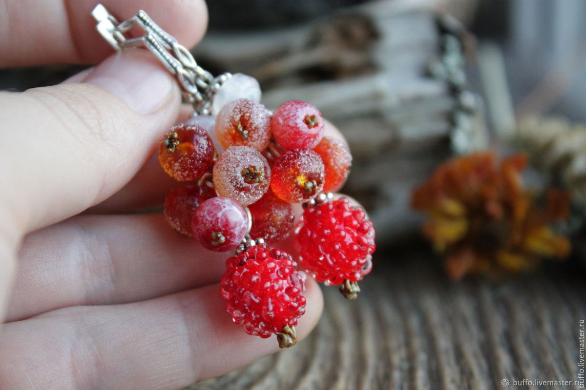 Серьги ягоды
