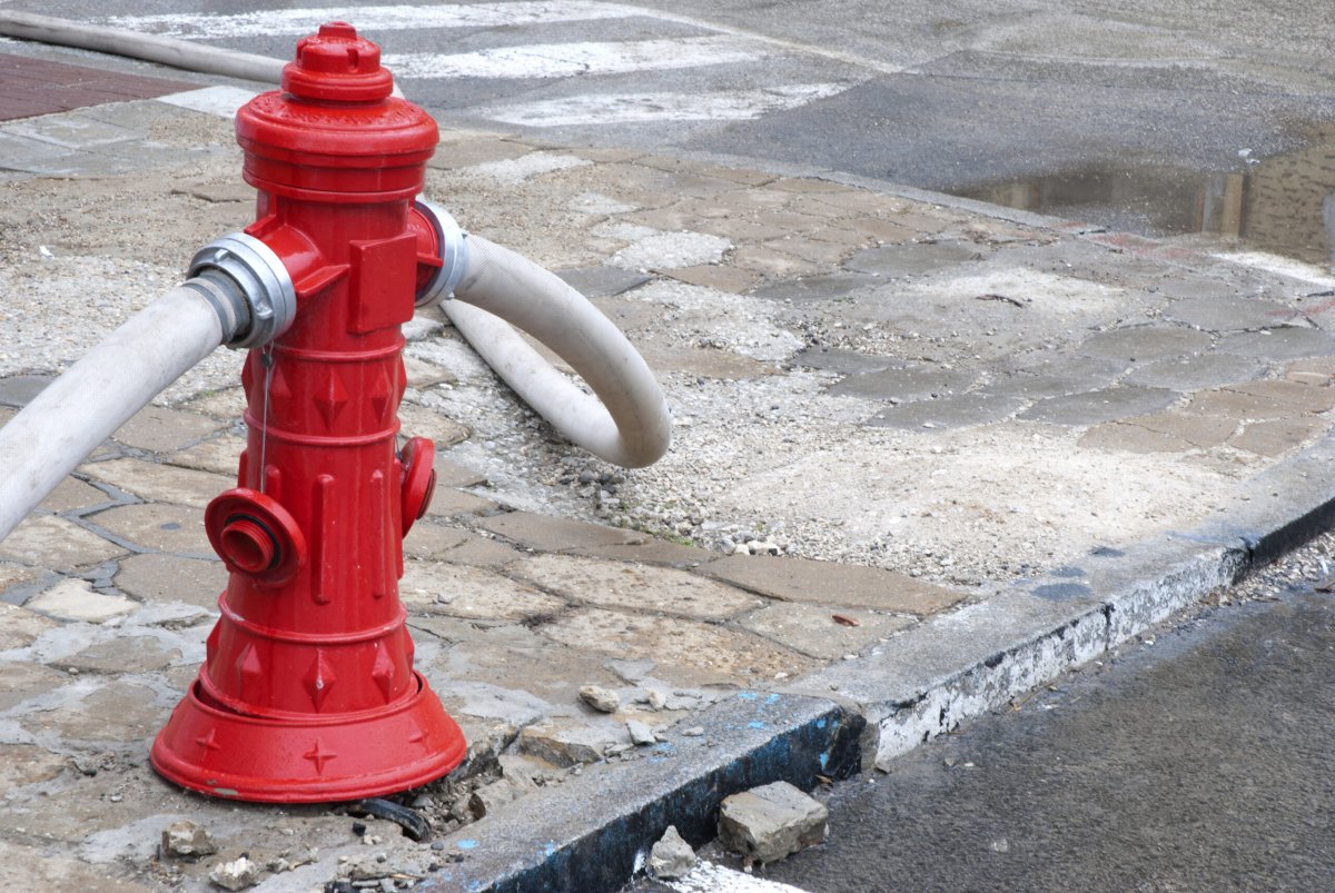 Пожарный гидрант в Америке